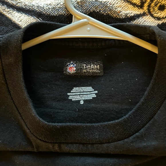 NFL official Steelers T-shirt – size small - Picture 3 of 3